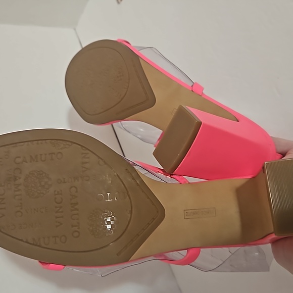 Pink Strappy block square heel NWOT Vince Camuto 8 sandal - Picture 7 of 9